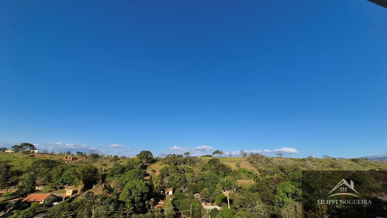 Conheça Vende-se casa com 3 quartos, sendo uma suíte, com vista para as montanhas. - FNCA30002 - 4 4