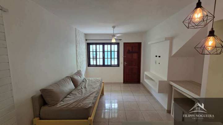 Conheça Vende-se apartamento térreo de 2 quartos sendo uma suíte, varanda e vaga em condomínio tranquilo. - FNAP20001 - 3 3