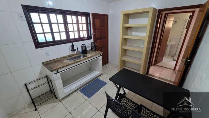 Conheça Vende-se apartamento térreo de 2 quartos sendo uma suíte, varanda e vaga em condomínio tranquilo. - FNAP20001 - 14 14