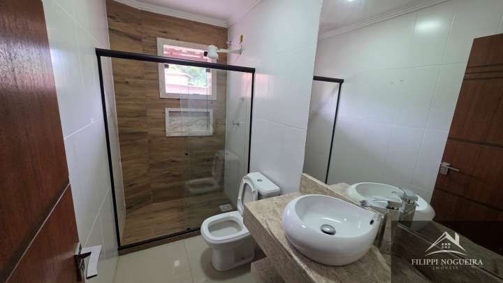 Conheça Vende-se excelente casa com 3 quartos, sendo uma suíte master com hidromassagem e área gourmet - FNCA30006 - 5 5