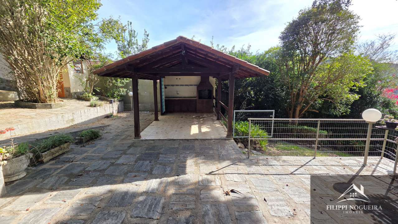 Conheça Oportunidade! Área comercial com 1.275 m² e saída para duas ruas no Centro de Miguel Pereira. - FNCA60002 - 6 6