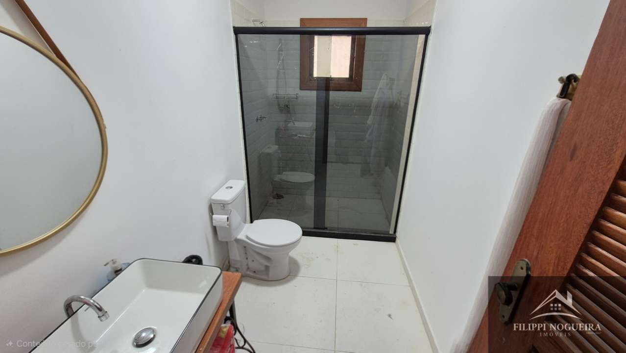Conheça Casa moderna com 4 quartos, sendo uma suíte, lareira e energia Solar em Miguel Pereira. - FNCA40006 - 15 15