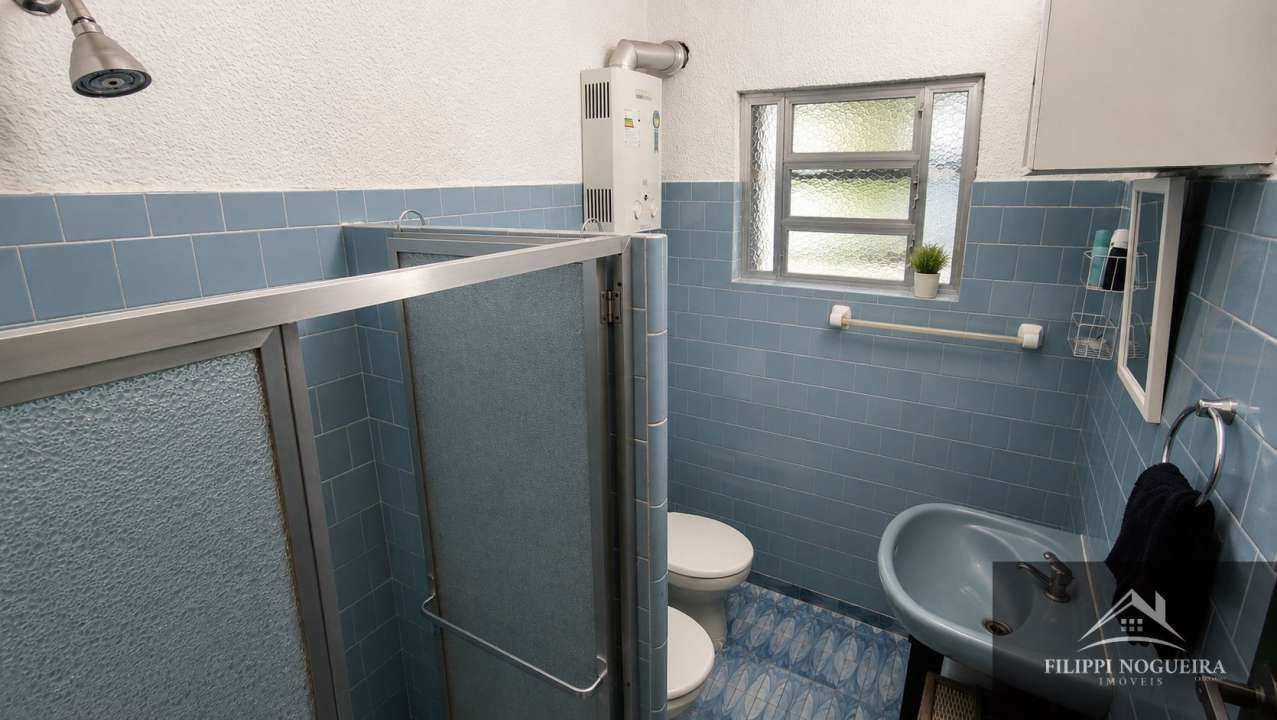 Conheça Chalé com piscina, área gourmet, kitnet e duas suítes externas em terreno de 1.450 m² em Miguel Pereira. - FNCA50003 - 15 15