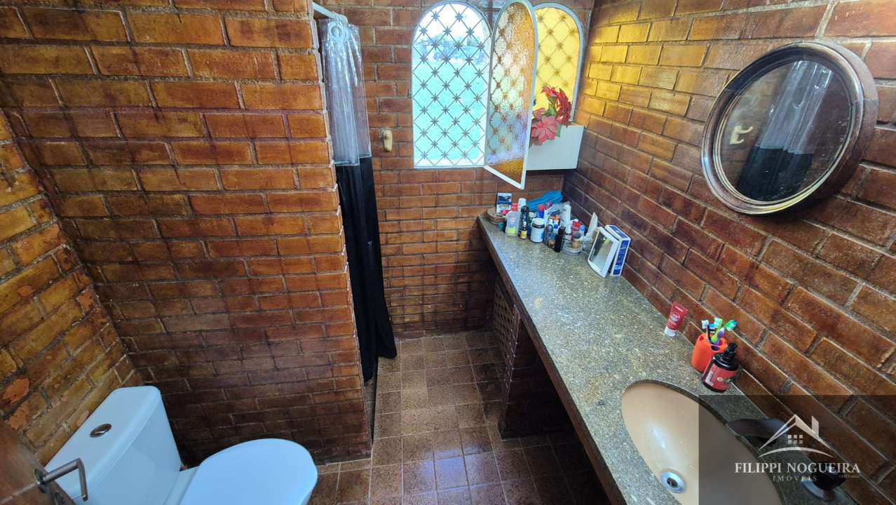 Conheça Propriedade maravilhosa com piscina, 5 quartos, sendo uma suíte, apartamento independente e um área total com 2.600m² em Miguel Pereira. - casa980javary - 14 14