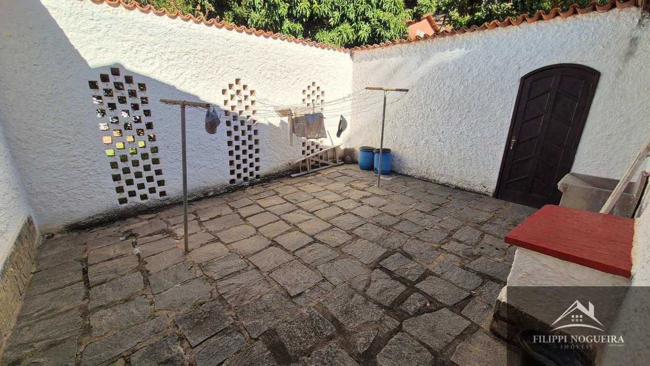 Conheça Propriedade maravilhosa com piscina, 5 quartos, sendo uma suíte, apartamento independente e um área total com 2.600m² em Miguel Pereira. - casa980javary - 17 17
