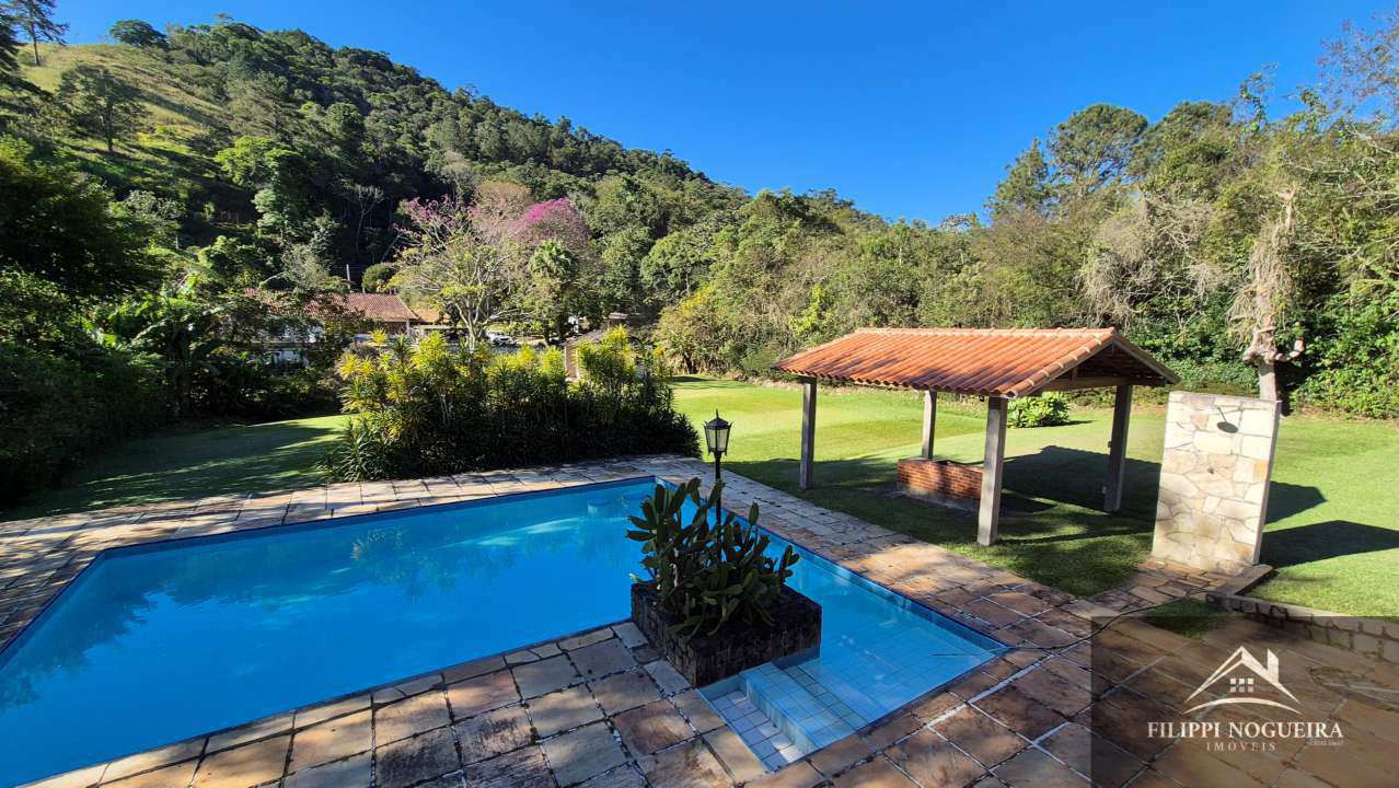Conheça Propriedade maravilhosa com piscina, 5 quartos, sendo uma suíte, apartamento independente e um área total com 2.600m² em Miguel Pereira. - casa980javary - 21 21