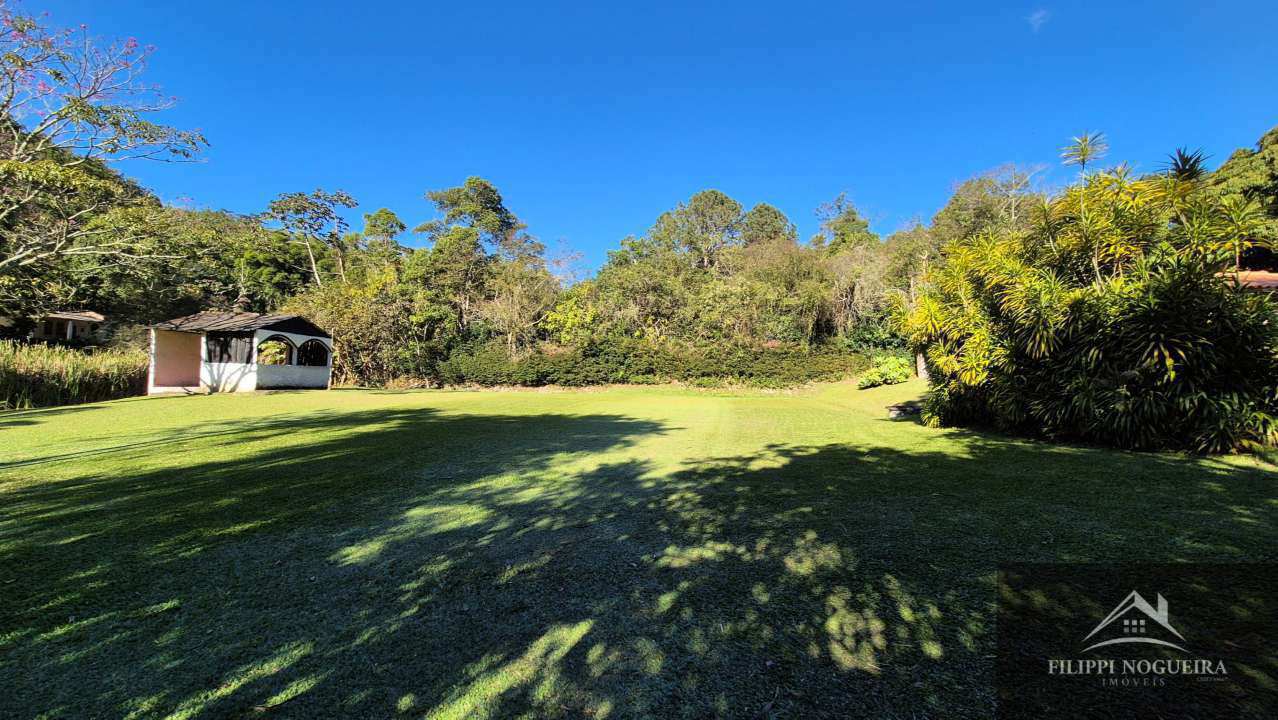 Conheça Propriedade maravilhosa com piscina, 5 quartos, sendo uma suíte, apartamento independente e um área total com 2.600m² em Miguel Pereira. - casa980javary - 28 28