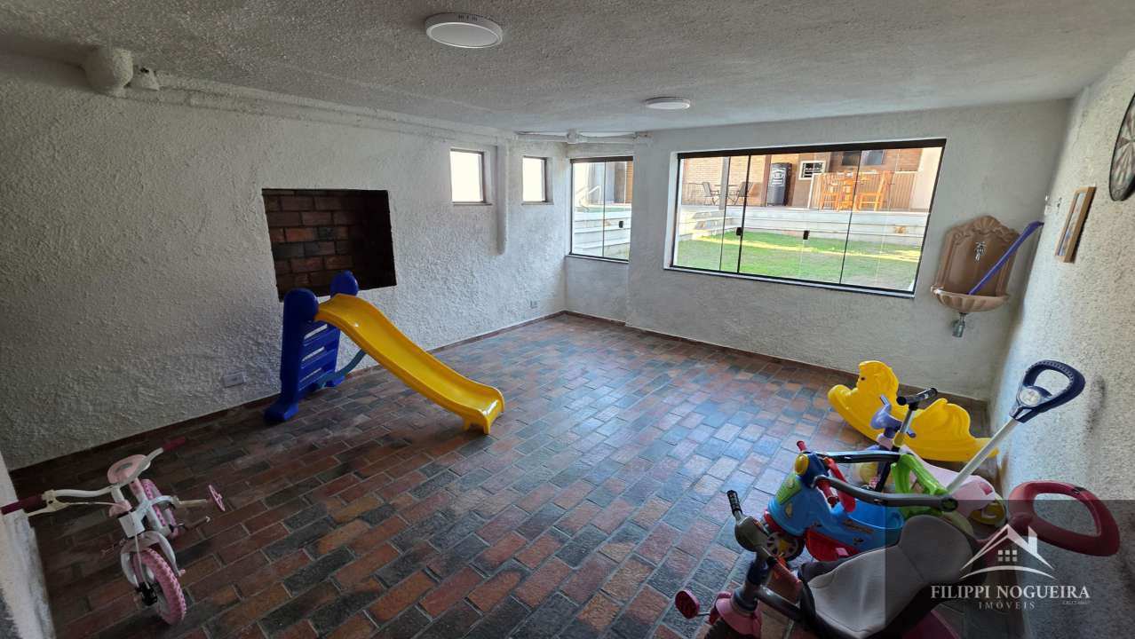 Conheça Belíssima residência de alto padrão com 6 quartos, sendo 3 suítes, sauna, área gourmet completa em um bairro nobre de Miguel Pereira. - casavillage2100 - 37 37