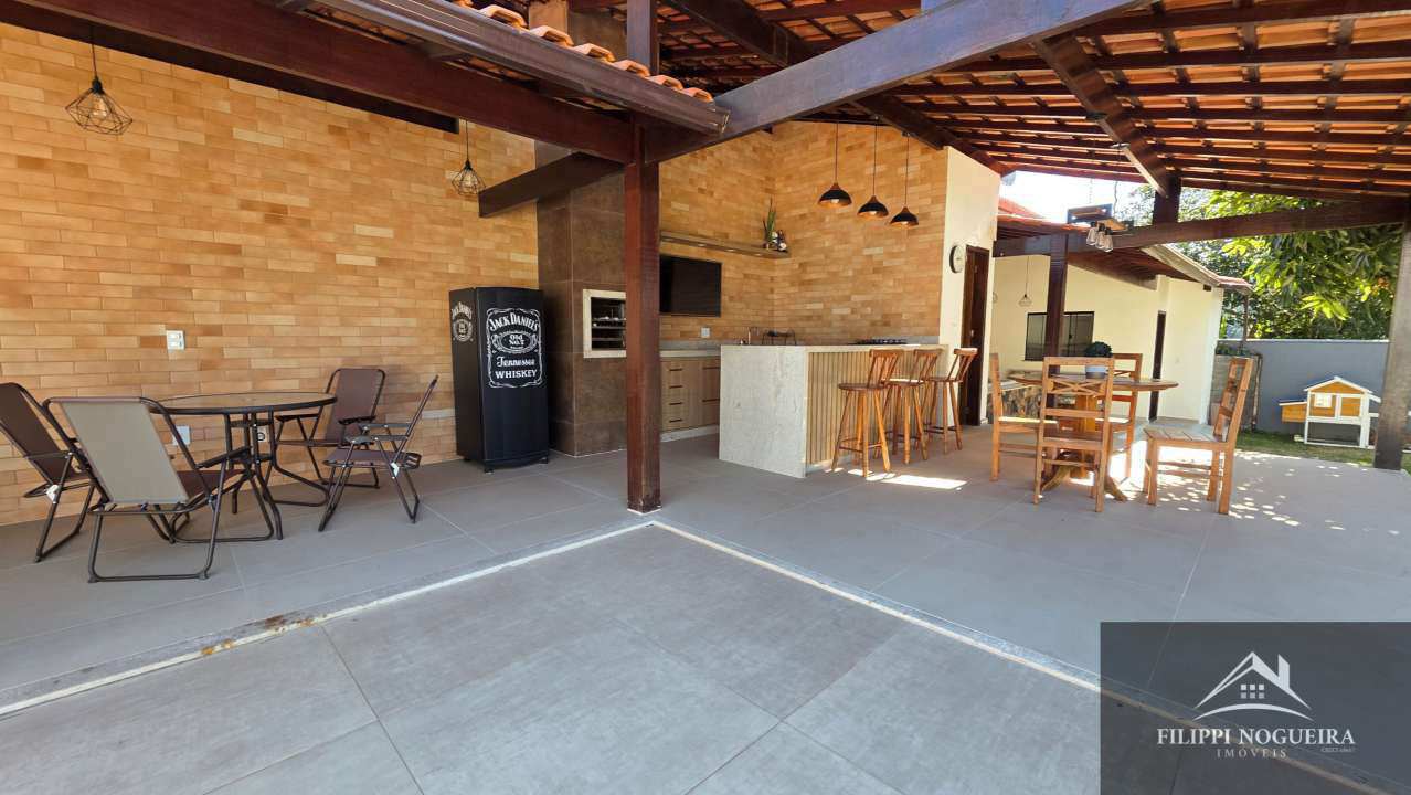 Conheça Belíssima residência de alto padrão com 6 quartos, sendo 3 suítes, sauna, área gourmet completa em um bairro nobre de Miguel Pereira. - casavillage2100 - 40 40