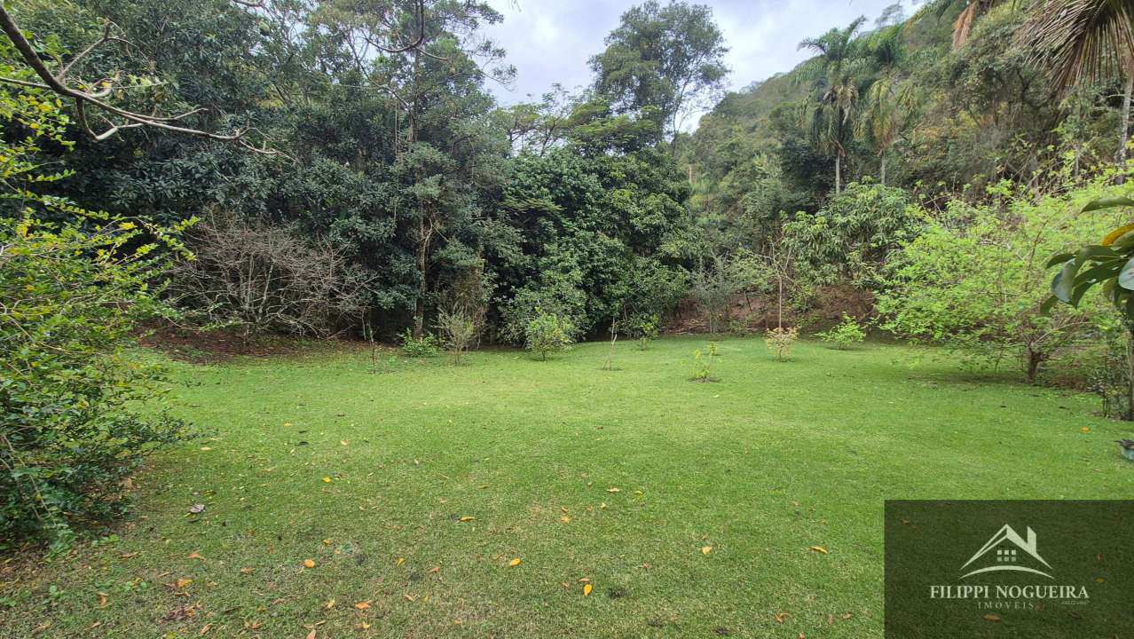 Conheça Excelente oportunidade! Casa com 2 quartos, sendo uma suíte, área gourmet e amplo terreno de 855 m², totalmente aproveitável. - FNCA20013 - 9 9