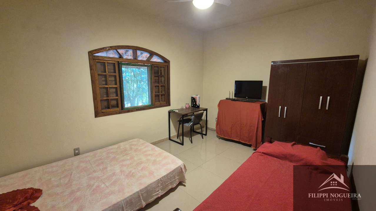 Conheça Excelente oportunidade! Casa com 2 quartos, sendo uma suíte, área gourmet e amplo terreno de 855 m², totalmente aproveitável. - FNCA20013 - 14 14
