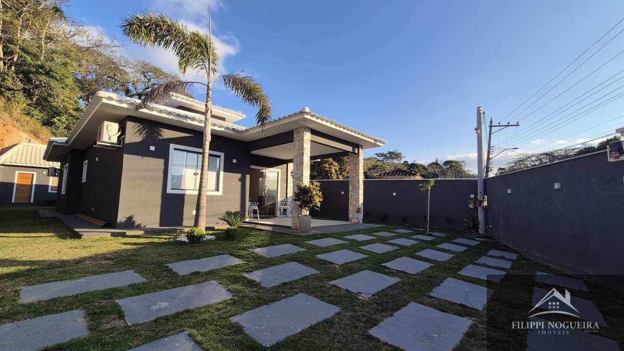 Conheça Maravilhosa casa plana com 4 quartos, sendo duas suítes, piscina e espaço gourmet. - FNCA40011 - 1 1