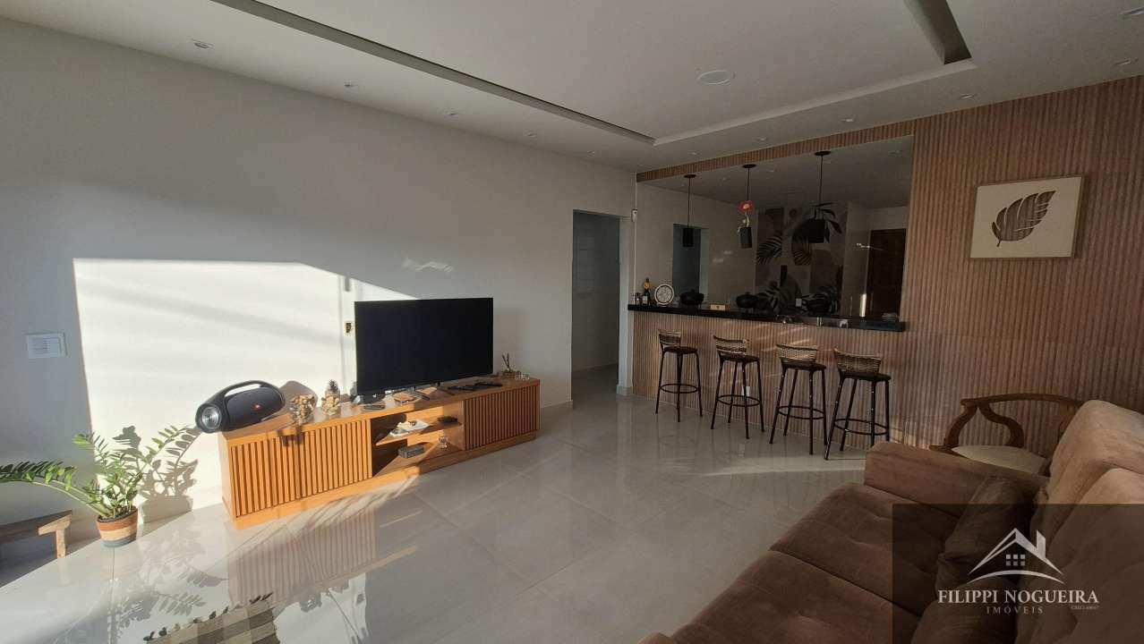 Conheça Maravilhosa casa plana com 4 quartos, sendo duas suítes, piscina e espaço gourmet. - FNCA40011 - 4 4