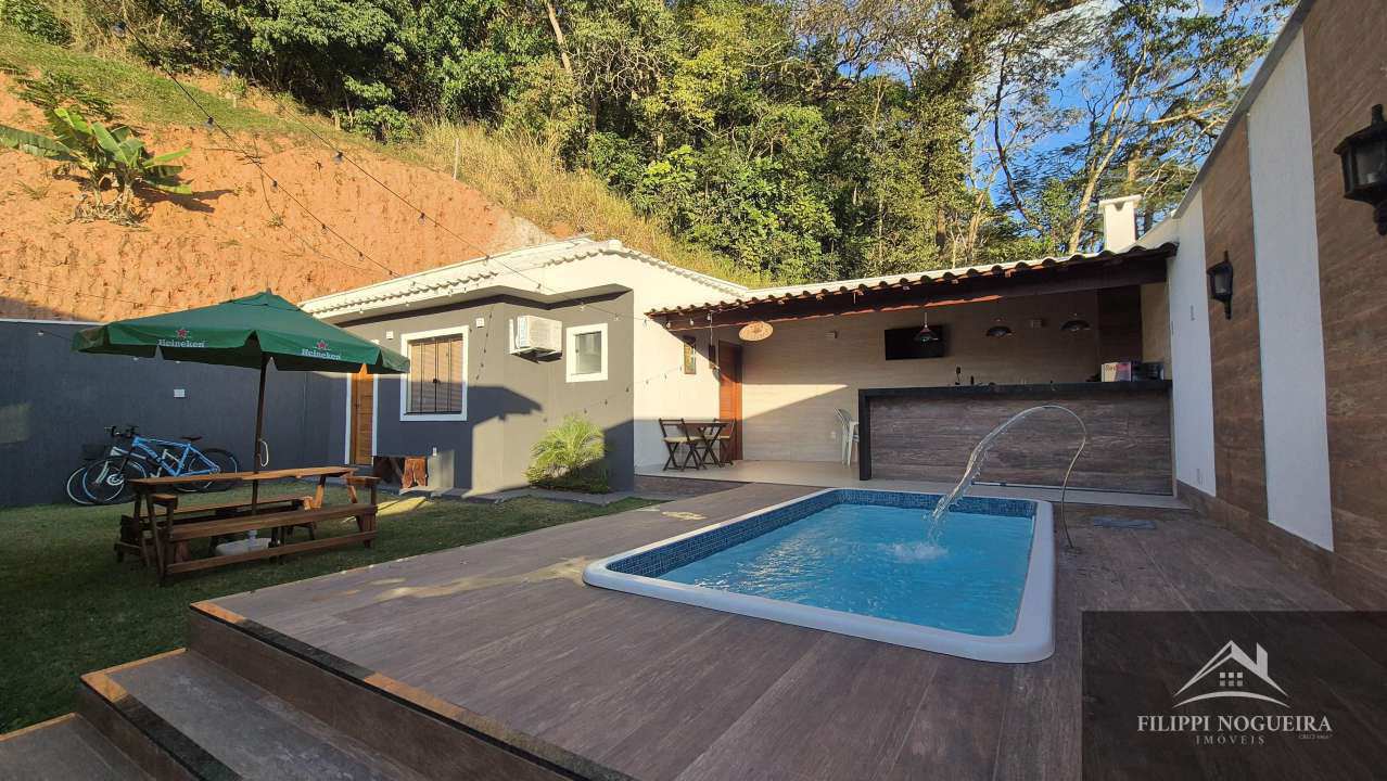 Conheça Maravilhosa casa plana com 4 quartos, sendo duas suítes, piscina e espaço gourmet. - FNCA40011 - 16 16