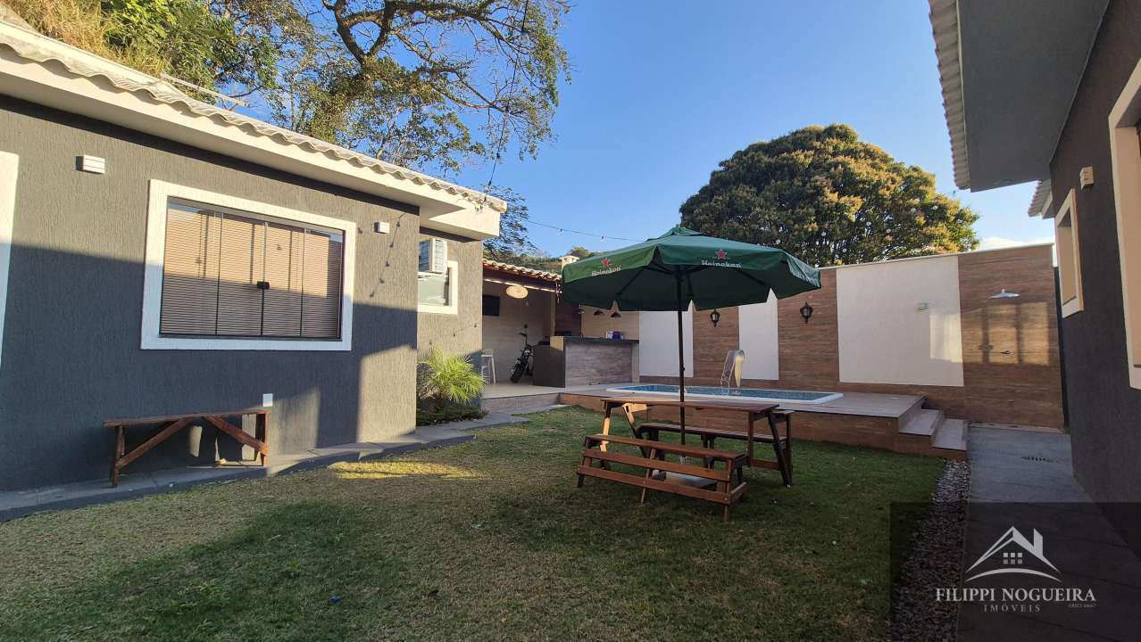 Conheça Maravilhosa casa plana com 4 quartos, sendo duas suítes, piscina e espaço gourmet. - FNCA40011 - 14 14