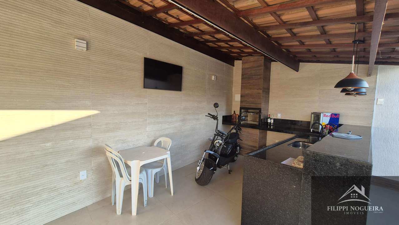 Conheça Maravilhosa casa plana com 4 quartos, sendo duas suítes, piscina e espaço gourmet. - FNCA40011 - 17 17