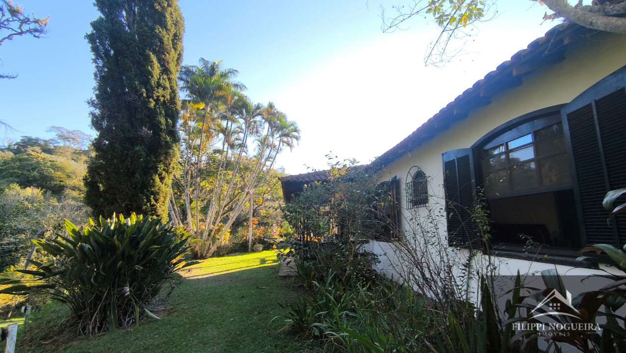 Conheça Excelente sítio com casa sede, lagos, piscina, casa de hóspedes, pomar e uma área total com 76.882m² em Paty do Alferes. - sitiobelavista - 3 3