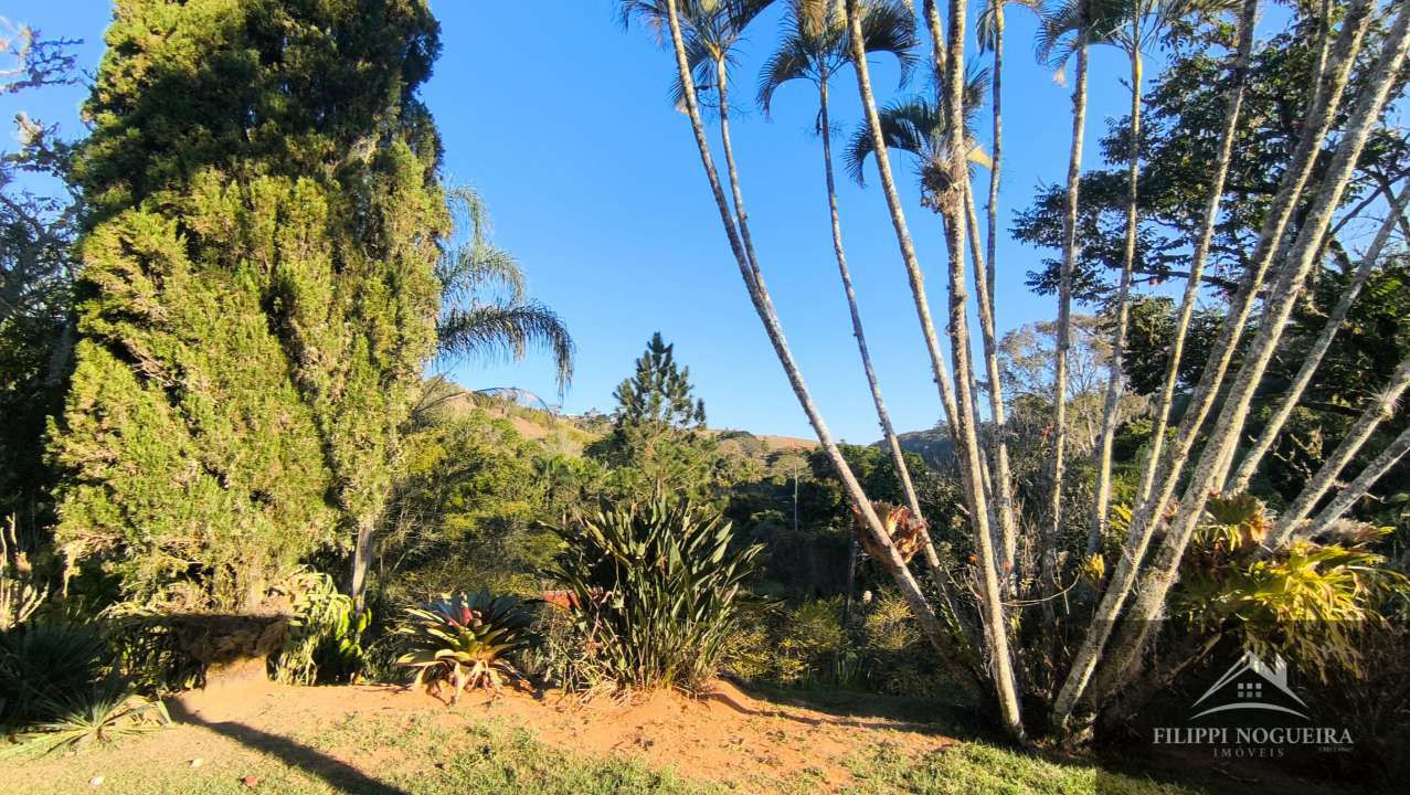 Conheça Excelente sítio com casa sede, lagos, piscina, casa de hóspedes, pomar e uma área total com 76.882m² em Paty do Alferes. - sitiobelavista - 4 4