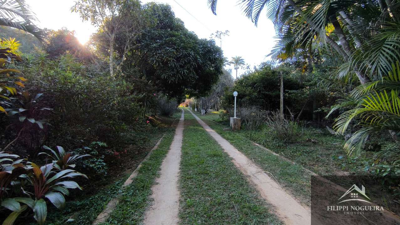 Conheça Excelente sítio com casa sede, lagos, piscina, casa de hóspedes, pomar e uma área total com 76.882m² em Paty do Alferes. - sitiobelavista - 7 7