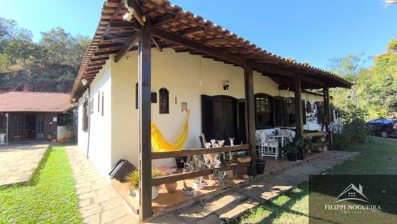 Conheça Excelente sítio com casa sede, lagos, piscina, casa de hóspedes, pomar e uma área total com 76.882m² em Paty do Alferes. - sitiobelavista - 12 12