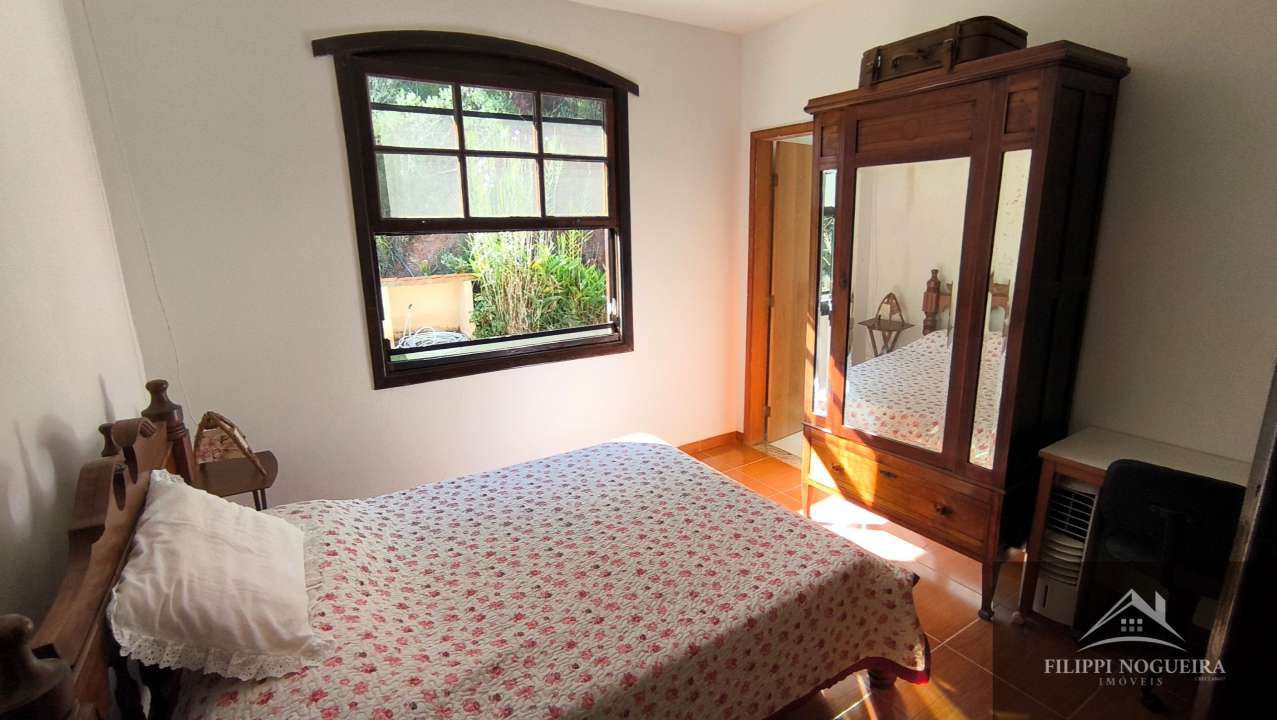 Conheça Excelente sítio com casa sede, lagos, piscina, casa de hóspedes, pomar e uma área total com 76.882m² em Paty do Alferes. - sitiobelavista - 31 31