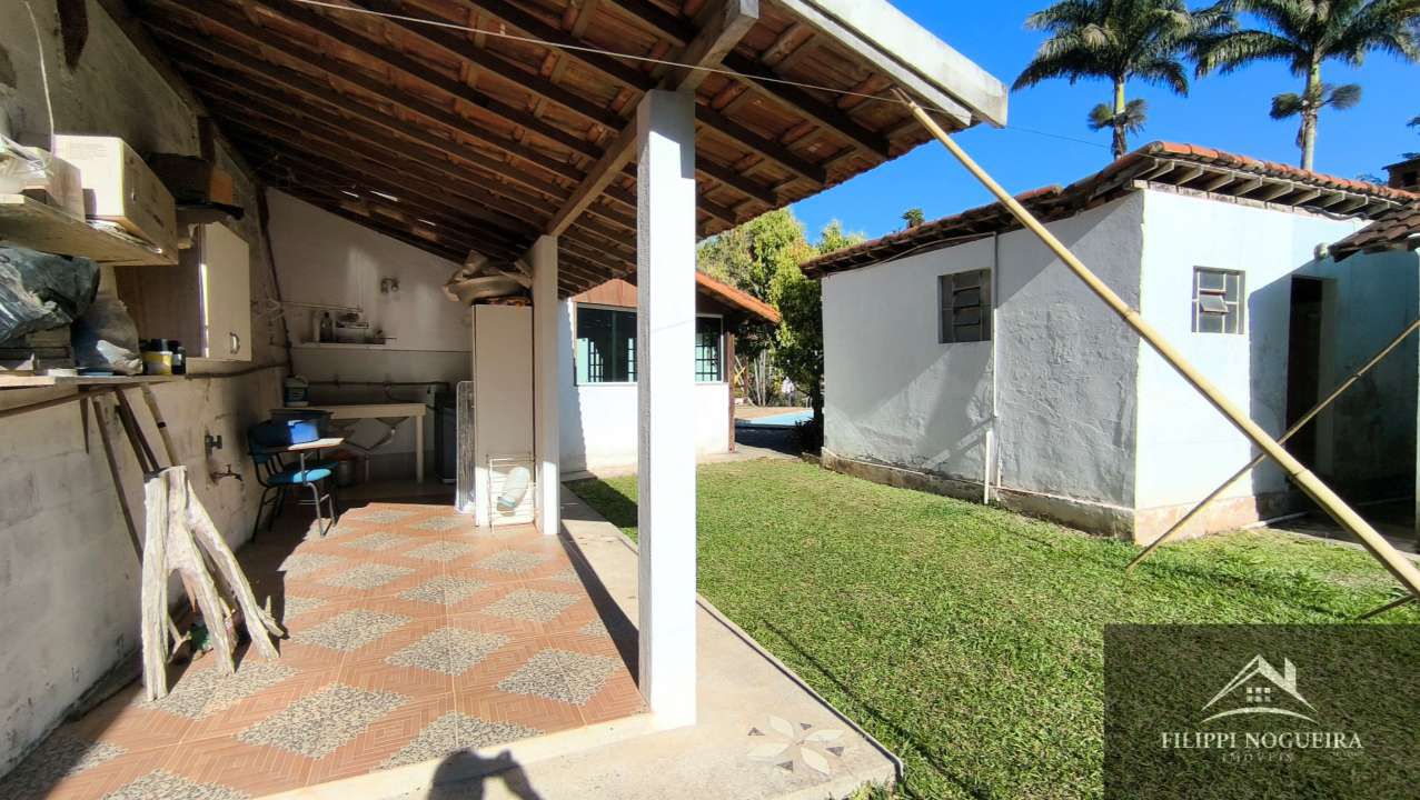 Conheça Excelente sítio com casa sede, lagos, piscina, casa de hóspedes, pomar e uma área total com 76.882m² em Paty do Alferes. - sitiobelavista - 33 33