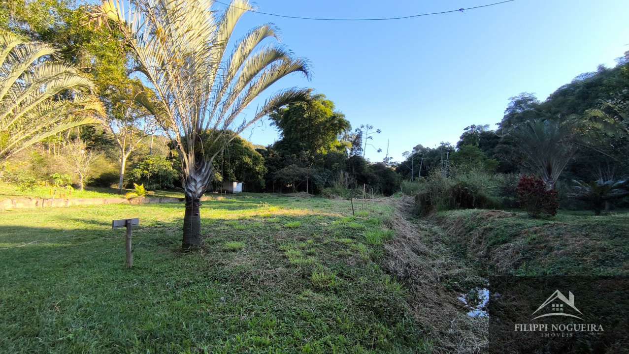 Conheça Excelente sítio com casa sede, lagos, piscina, casa de hóspedes, pomar e uma área total com 76.882m² em Paty do Alferes. - sitiobelavista - 58 58