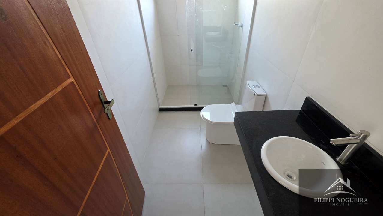 Conheça Excelente casa linear de primeira locação, com 3 quartos, sendo uma suíte, área gourmet em um bairro nobre de Miguel Pereira - FNCA30010N - 20 20