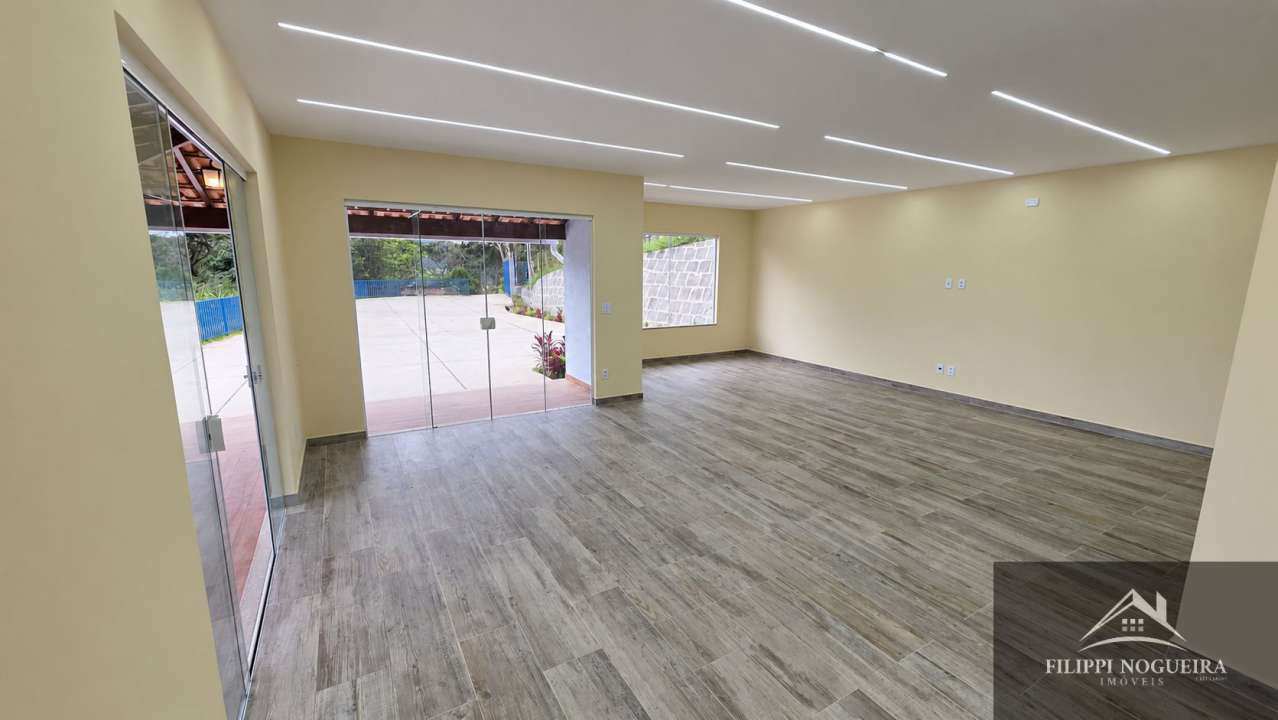 Conheça Casa duplex de alto padrão com 3 quartos, suíte e vista para as montanhas em bairro nobre de Miguel Pereira - FNCA30012S - 8 8