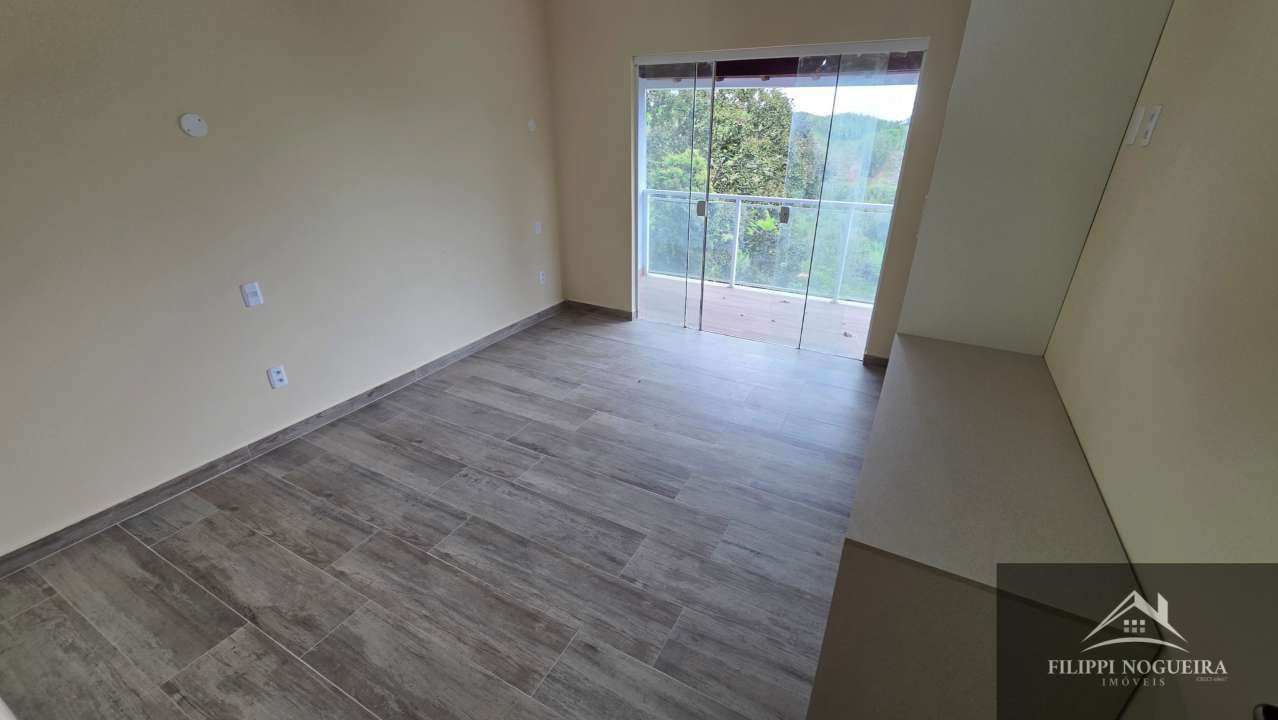 Conheça Casa duplex de alto padrão com 3 quartos, suíte e vista para as montanhas em bairro nobre de Miguel Pereira - FNCA30012S - 24 24