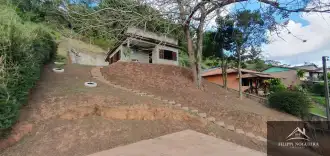 Vende-se casa com dois quartos, duas garagens e terreno com 695m². - cssj280