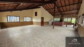 Ótima localização - Oportunidade! Excelente casa com 4 quartos sendo 3 suítes, localização maravilhosa. - cscenp700
