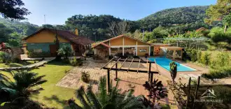 Sítio de Alto Padrão com 6 Quartos, Sauna e Piscina em Paty do Alferes - Autossustentável e Luxuoso - stlu