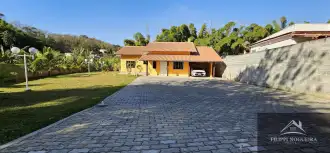 Imperdível - Vende-se imóvel impecável com fino acabamento, próximo ao Centro de Paty do Alferes. - csrega750