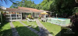 Vende-se casa linear de 3 quartos sendo uma suíte- Localização Maravilhosa! - csvi700