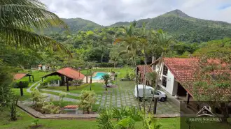 Sítio com 7 quartos e 17.000 m² em Miguel Pereira | estrutura completa, lazer e natureza - SitioVerCruz