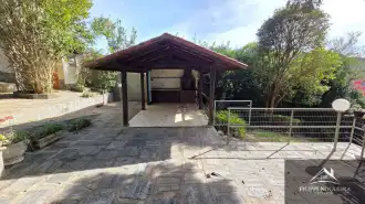 Oportunidade! Área comercial com 1.275 m² e saída para duas ruas no Centro de Miguel Pereira. - FNCA60002