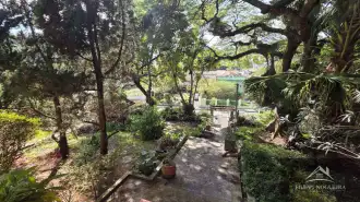 Oportunidade! Área comercial com 1.275 m² e saída para duas ruas no Centro de Miguel Pereira. - FNCA60002