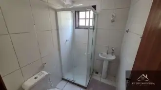 Apartamento térreo de 2 quartos sendo uma suíte, varanda e vaga em condomínio tranquilo. - FNAP20001