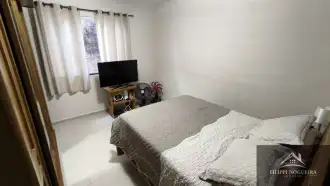 Casa com 2 quartos, sendo uma suíte, em um área total de 657,39m² em Miguel Pereira. - FNCA20012