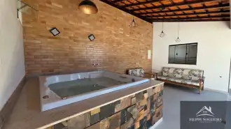 Belíssima residência de alto padrão com 6 quartos, sendo 3 suítes, sauna, área gourmet completa em um bairro nobre de Miguel Pereira. - casavillage2100