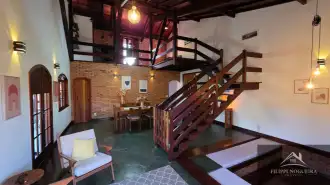 Belíssima residência de alto padrão com 6 quartos, sendo 3 suítes, sauna, área gourmet completa em um bairro nobre de Miguel Pereira. - casavillage2100