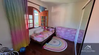 Belíssima residência de alto padrão com 6 quartos, sendo 3 suítes, sauna, área gourmet completa em um bairro nobre de Miguel Pereira. - casavillage2100