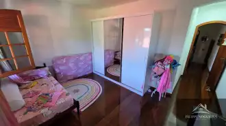 Belíssima residência de alto padrão com 6 quartos, sendo 3 suítes, sauna, área gourmet completa em um bairro nobre de Miguel Pereira. - casavillage2100