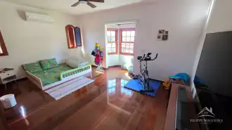 Belíssima residência de alto padrão com 6 quartos, sendo 3 suítes, sauna, área gourmet completa em um bairro nobre de Miguel Pereira. - casavillage2100