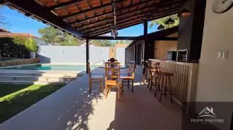 Belíssima residência de alto padrão com 6 quartos, sendo 3 suítes, sauna, área gourmet completa em um bairro nobre de Miguel Pereira. - casavillage2100
