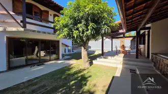 Belíssima residência de alto padrão com 6 quartos, sendo 3 suítes, sauna, área gourmet completa em um bairro nobre de Miguel Pereira. - casavillage2100