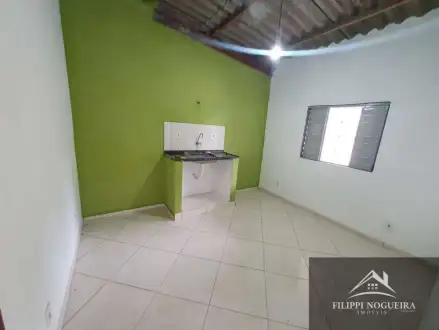Casa com 1 quarto para locação no Alto do Javary em Miguel Pereira. - FNCA10005