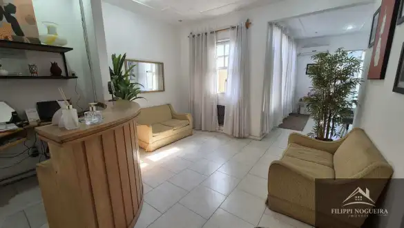 Apartamento com 3 quartos sendo uma Suíte, residencial e comercial no Centro de Miguel Pereira! - FNAP30001