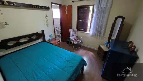 Propriedade 3 quartos, sendo duas suítes, piscina, espaço gourmet completo e 6.157 m² de área total em Miguel Pereira - FNCAGOV